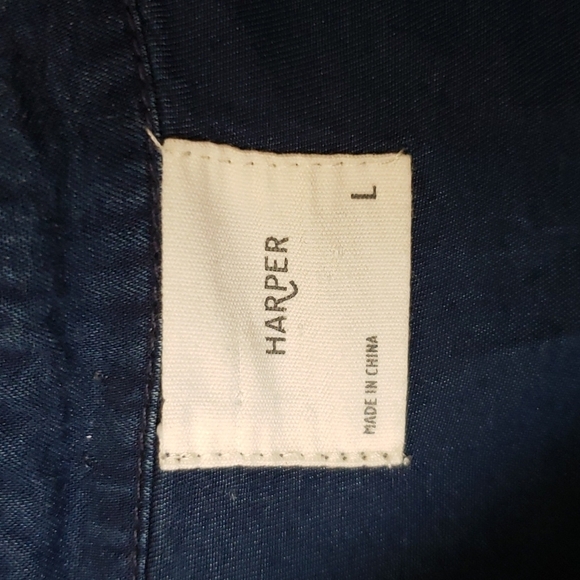 Harper chambray button down shirt, split back shirt, beach, lyocell Sz Large - Picture 5 of 10